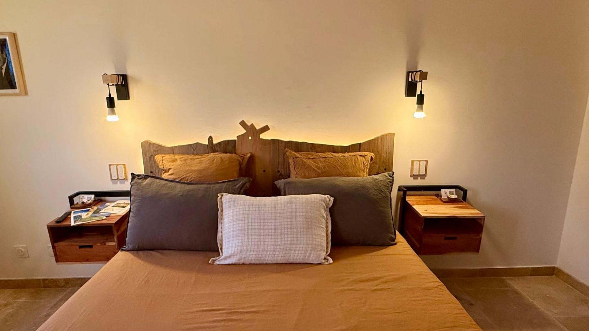 Bed and Breakfast Mas Campau Fontvieille Exteriér fotografie