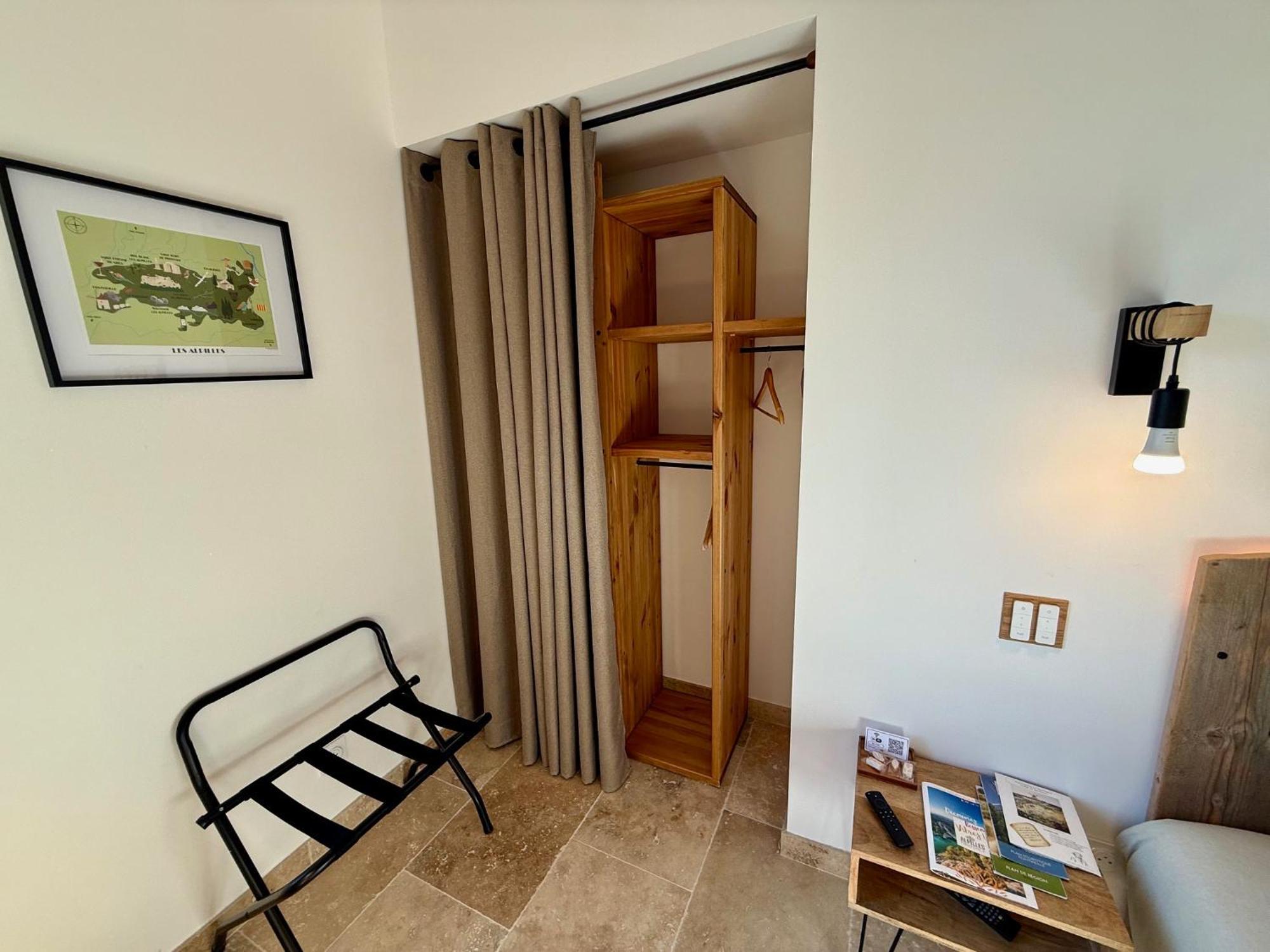 Bed and Breakfast Mas Campau Fontvieille Pokoj fotografie
